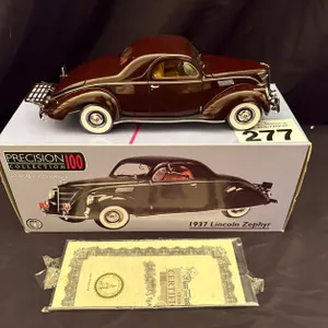 1937 LINCOLN ZEPHYR DIECAST