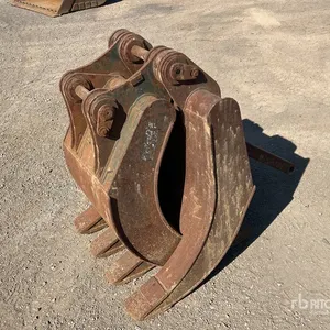 800 mm Excavator Grapple