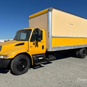 2005 International 4300 Van Truck