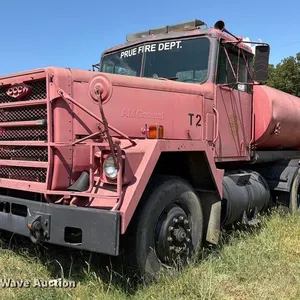 1983 AM General M915-A1 water truck