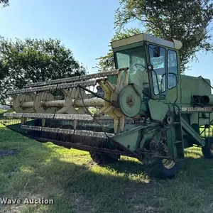 1973 John Deere 3300 combine