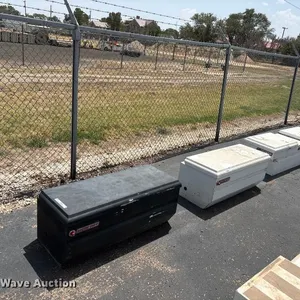 (3) toolboxes