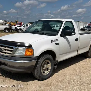 2004 Ford F150 pickup truck