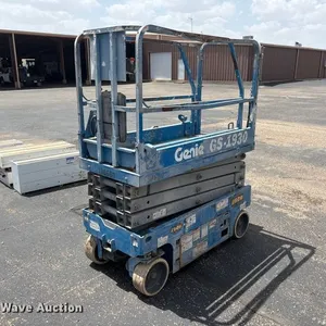 Genie GS-1930 scissor lift