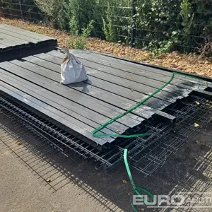 Unused Double Wire H/D Security Fencing, 25 Panels, 26 Posts, Fixing/Caps 