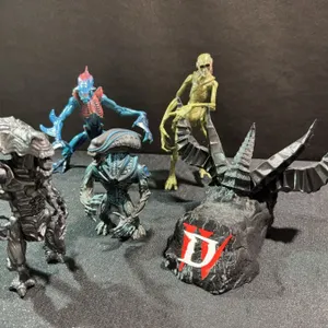 4 NECA Pacific Rim Kaiju Action Figures With Display Stand