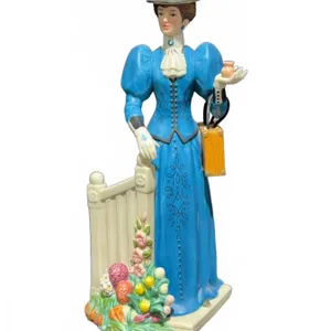 Avon President's Club Mrs. Albee Award 2009-2010 Figurine