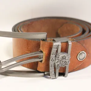 DIESEL LEATHER BELT & BUCKEL 100% LEATHER .