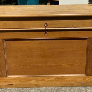 Office Hutch with Pigeon Holes
