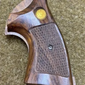 Taurus Revolver Grips