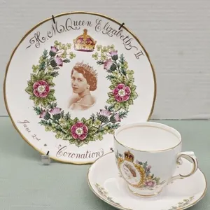 Tuscan Queens Coronation Trio