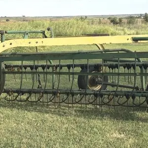 John Deere 896A Hay Rake