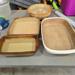 4 pc stoneware baking pans