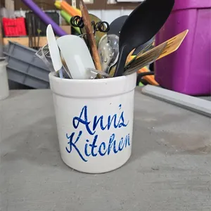 Small utensil crock