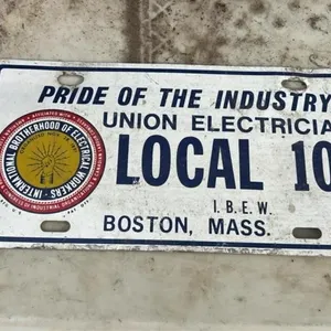 Union electricians license plate