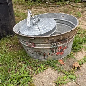 Wash Tub & Ash Bucket