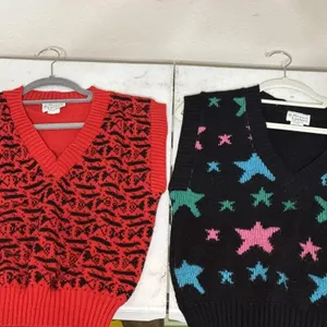 (2) SZ L Vintage  Green Lantern sweater vests