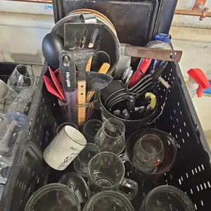 Miscellaneous Kitchen Lot