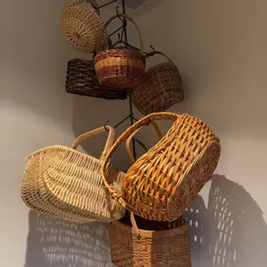 Baskets & Ceiling Hook