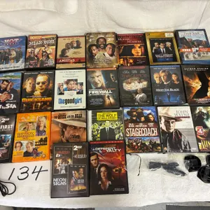 DVD, Batman, Brad Pitt, John Wayne, Sandra Bullock, Morgan Freeman