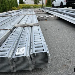 Bundle of 52' Logistic Tracks
 UNRESERVED