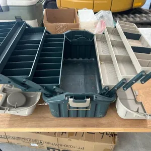 Plano Large tackle box 18x11x11in tall