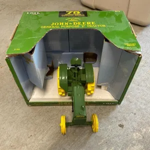 John Deere die cast P tractor 75 anniversary