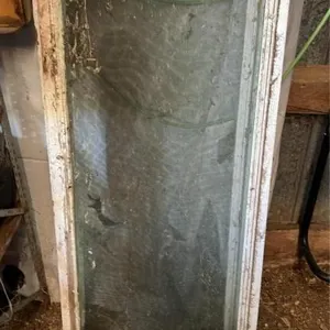 Wood framed metal mesh 20.5inx4ft