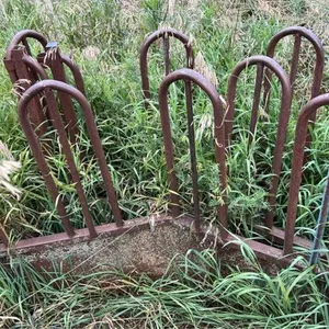 Tombstone feeder