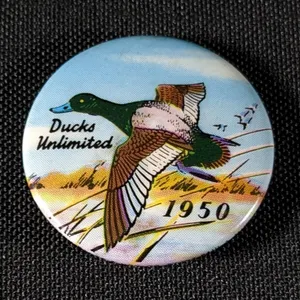1950 DUCKS UNLIMITED CLLULOID PINBACK BUTTON BADGE PIN BACK