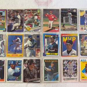Baseball Cards-Mixed Lot in Sleeve (2 sets)
