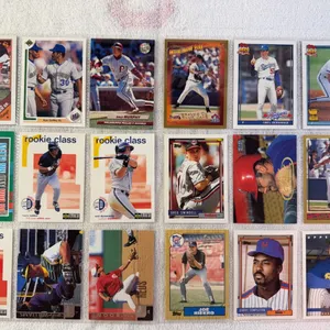 Baseball Cards-Mixed Lot in Sleeve (2 sets)