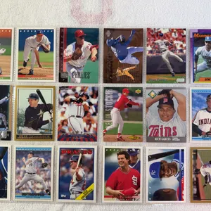 Baseball Cards-Mixed Lot in Sleeve (2 sets)