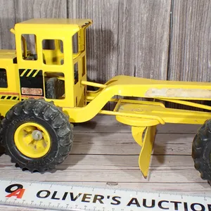 Vintage Tonka Mighty Pressed Steel Construction Road Grader Vehicle Toy