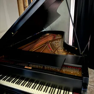 1922 Boston 9' Concert Grand Piano – Black Satin Finish