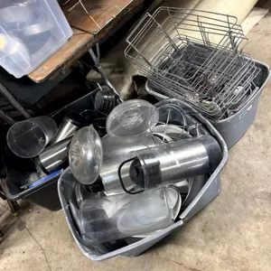 Assorted Commercial Beverage Containers & Serving Dispensers