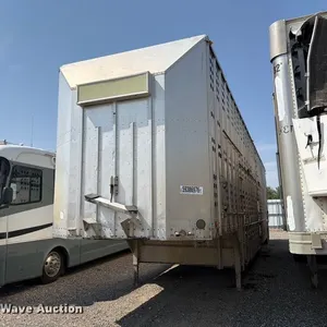 2015 Merritt livestock trailer