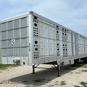 2007 M. H. EBY, Inc livestock trailer