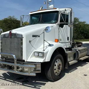 2022 Kenworth T800 semi truck