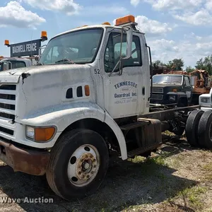 1998 Ford L8000 semi truck