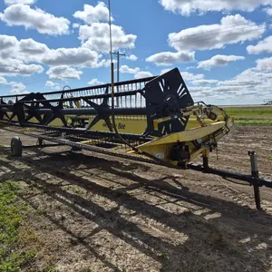 Honey Bee SP36 36' Swather Header
 UNRESERVED