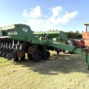 Great Plains NT 2410  Planter
