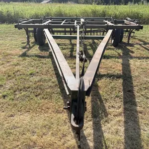 John Deere E1600 Chisel