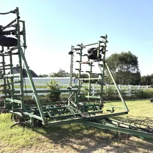 John Deere E1000 Field Cultivator 
- 32 Foot