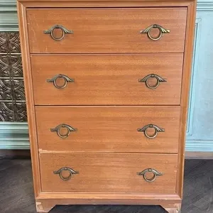 Mid-century wooden 4 drawer dresser