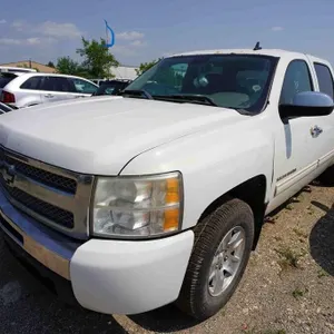 2011 Chevrolet Silverado SN: 3GCPKREA3BG312696