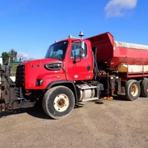 2015 Freightliner 108SD T/A Plow Truck 1FVHG5CY0FH