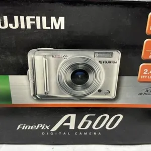 Fujifilm 6.3 megapixel Digital camera in box