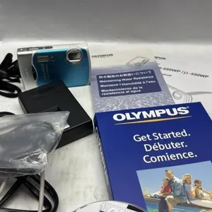 Olympus Stylus 850SW Digital camera bundle