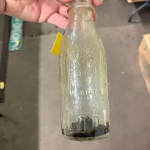 Glass shell motor oil bottle